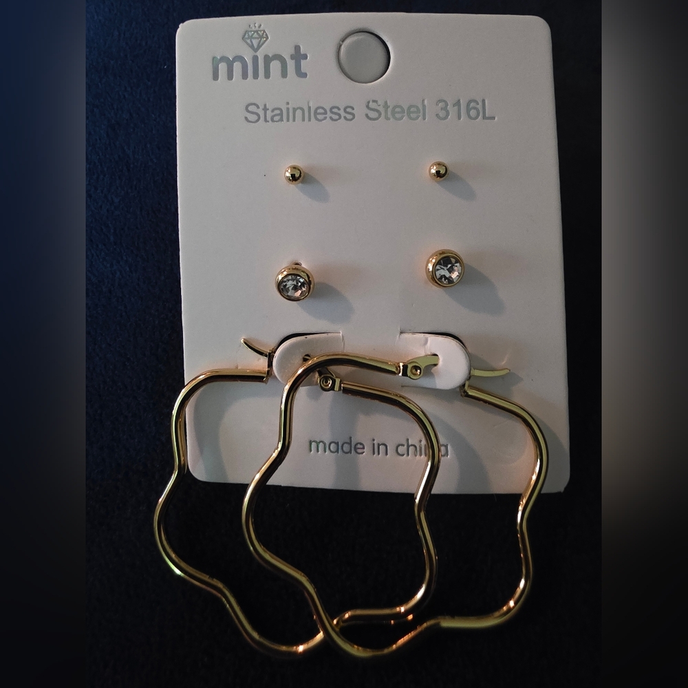 Mint Gold and Silver Earrings Set
